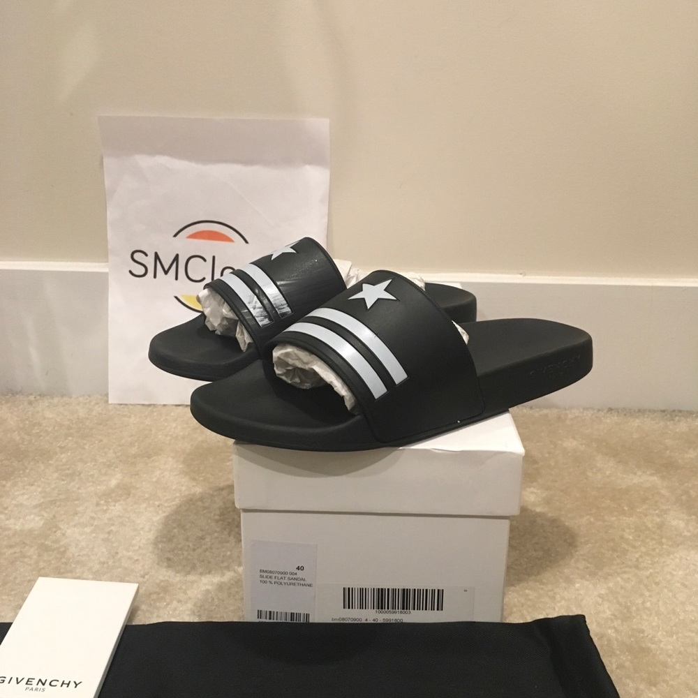 Givenchy Rubber Slides